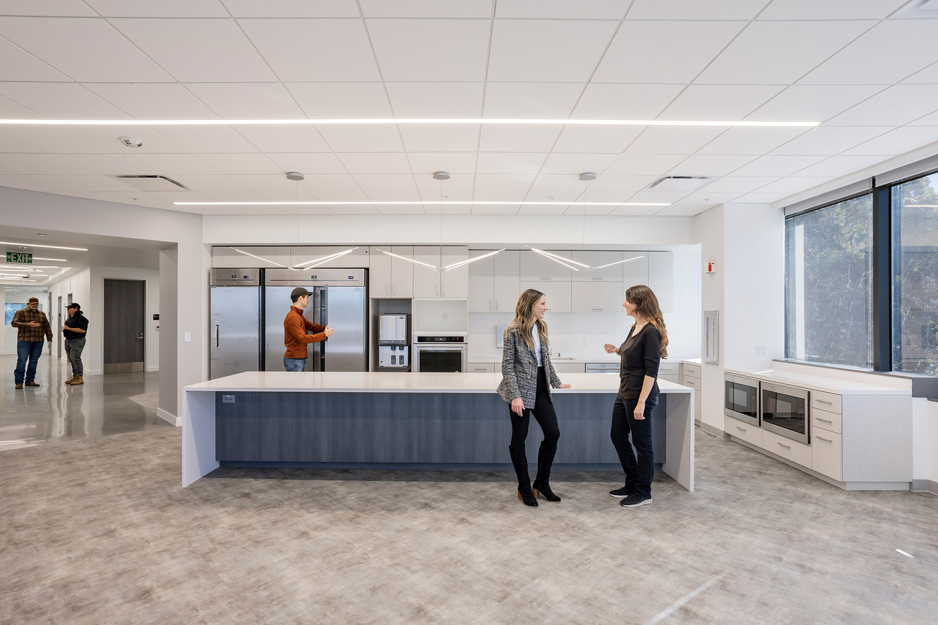 Interior kitchen and break room at Agenus cGMP facility