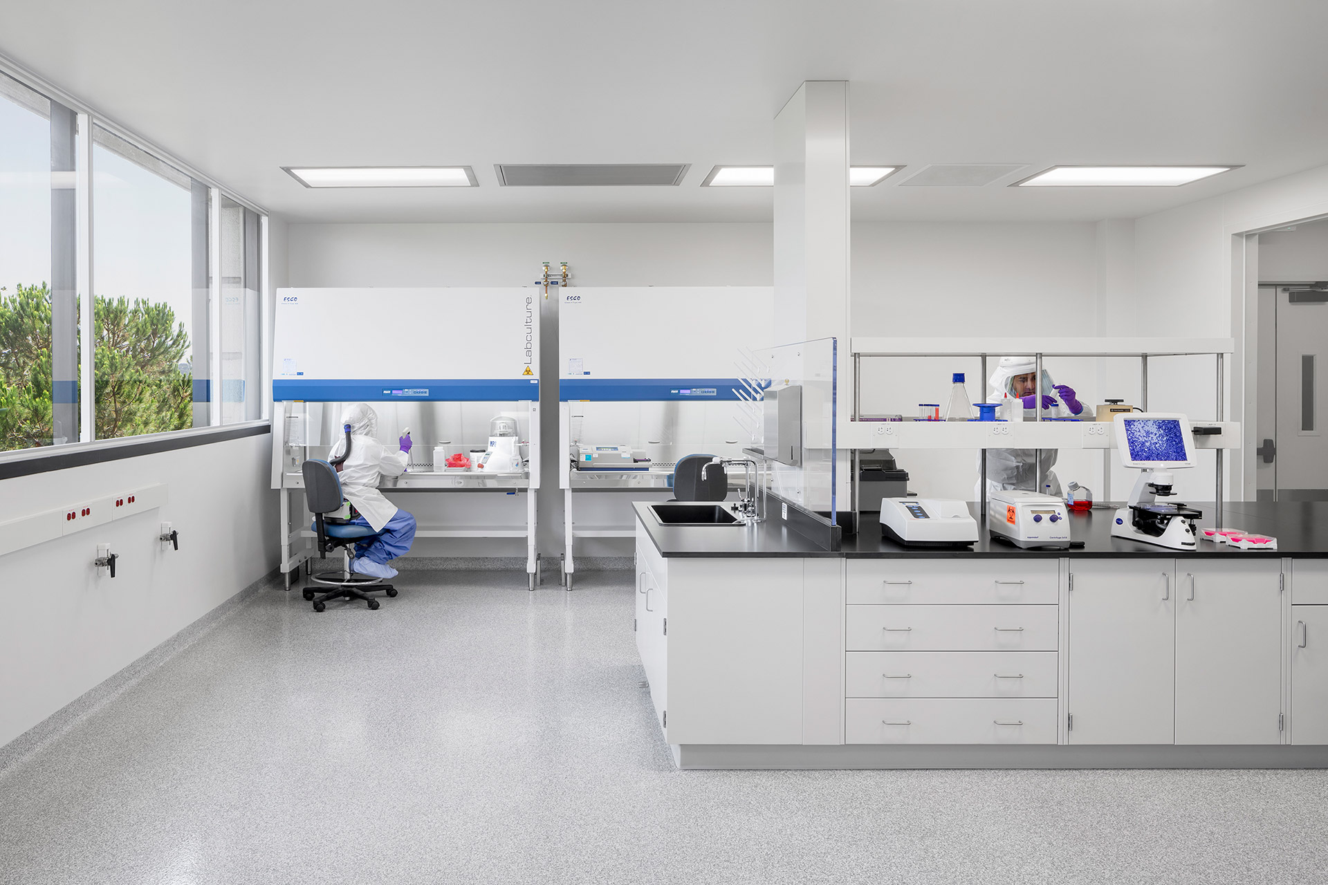 Interior at Stanford Bertozzi BSL3 laboratory facility